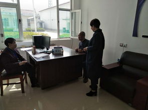 法律顧問張彥山深入景鳳鄉提供免費法律咨詢服務